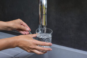 inquinanti-acqua-rubinetto